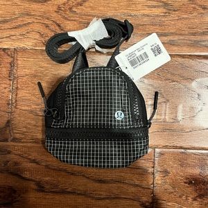 Lululemon City Adventure Nano Crossbody